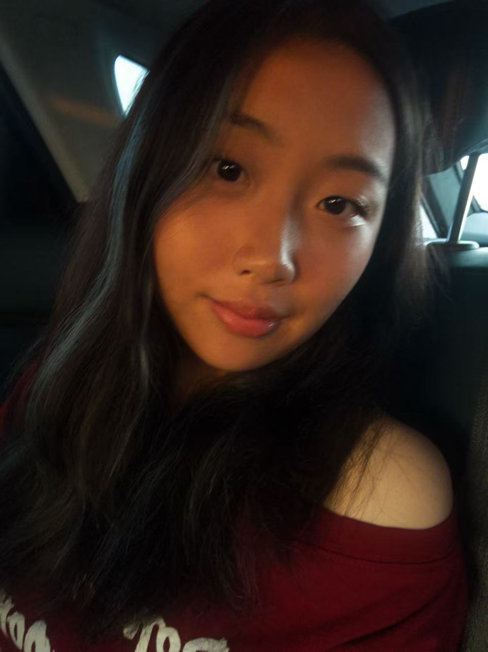 Sonya — 设计与创意指导